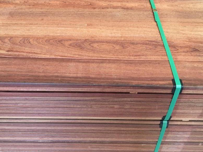 LAMES DE TERRASSE BOIS EXOTIQUE TOUR DE PISCINE PRIX PAS CHER LAMES DE TERRASSE BOIS EXOTIQUE DISCOUNT