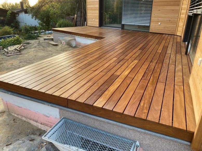 TERRASSE BOIS TOUR, PLAGE DE PISCINE LAMES DE TERRASSE BOIS TOUR DE PISCINE