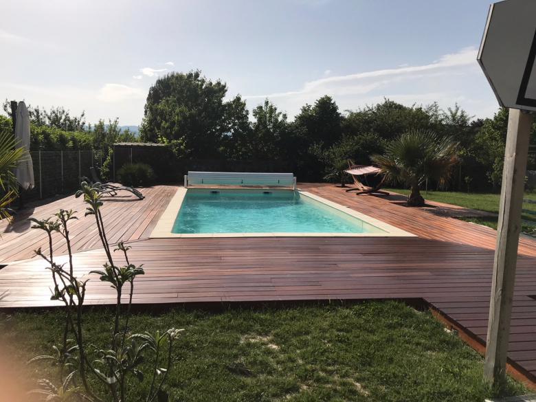 LAMES TERRASSE BOIS EXOTIQUE TATAJUBA QUALIT PRIX DISCOUNT BOIDISCOUNT QUALIT PRIX PAS CHER BOIS EXOTIQUE Sch KD PLAGE PISCINE TOUR DE PISCINE PLANCHER extrieur 