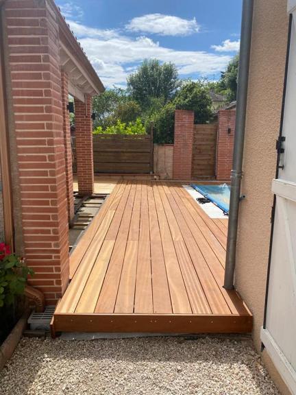 LAMES TERRASSE BOIS EXOTIQUE TATAJUBA QUALIT PRIX DISCOUNT BOIDISCOUNT QUALIT PRIX PAS CHER BOIS EXOTIQUE Sch KD PLAGE PISCINE TOUR DE PISCINE PLANCHER extrieur